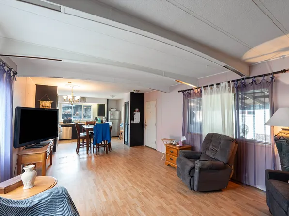 720 Commonwealth Rd #40, Duck Lake 7, BC V4V 1S1