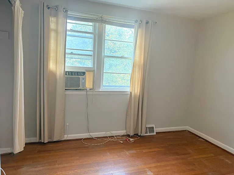 6192 Northwood Dr — Photo 9