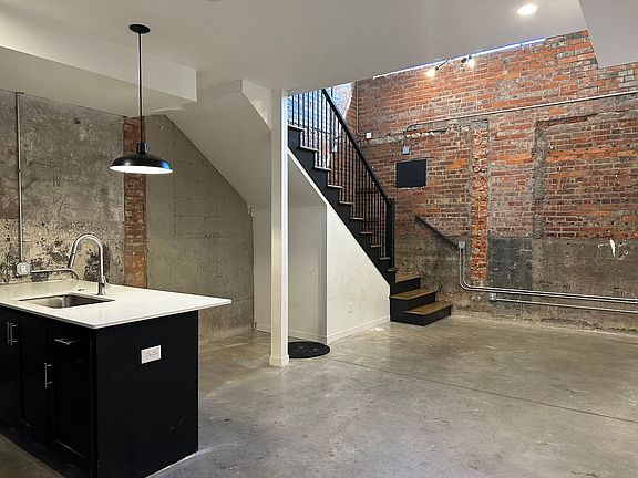 2nd image of 2645 Madison Ave