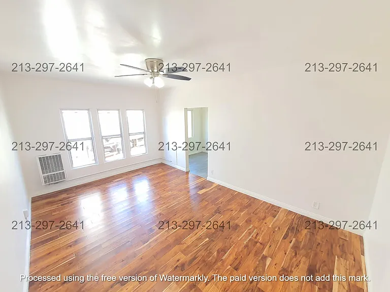 118 S Lake St #8 — Photo 3