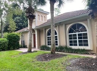 3210 Santorini Ct, Naples, FL 34119
