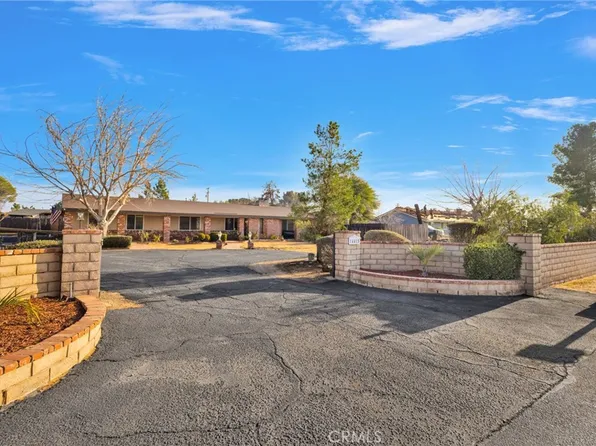 14415 Erie Rd, Apple Valley, CA 92307
