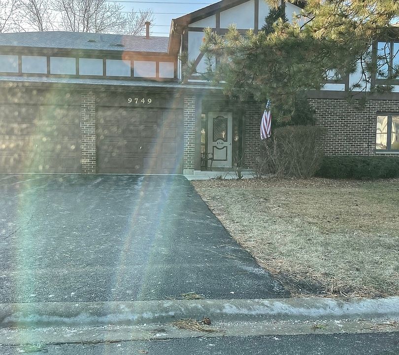 1st image of 9749 Mill Dr E #1L14