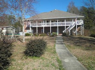 127 Honeysuckle Rd, Milledgeville, GA 31061