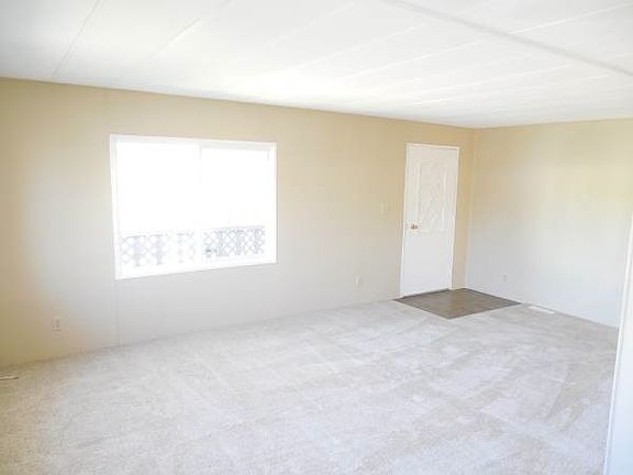 2nd image of 54 Shrine Way #54