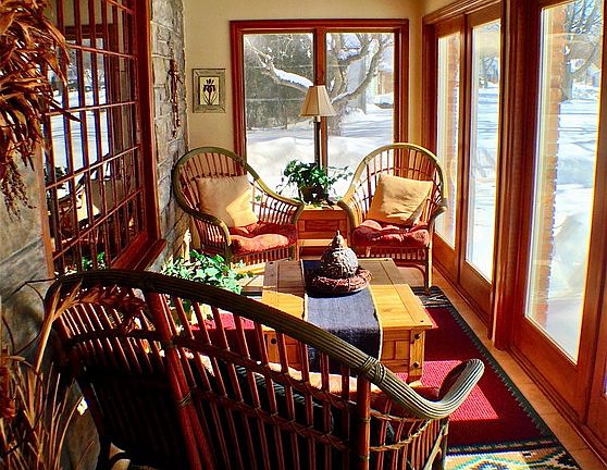 Enclosed porch/sunroom