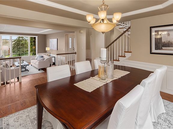 4th image of 16422 NE 50th St
