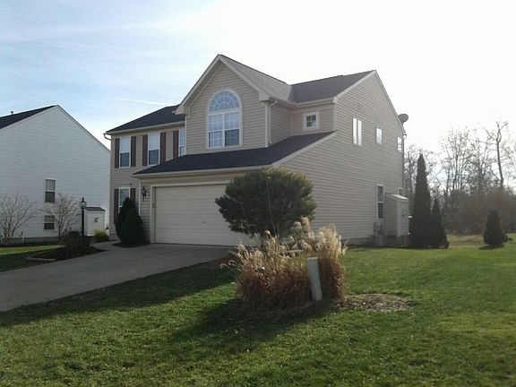 3rd image of 1806 Curry Ln