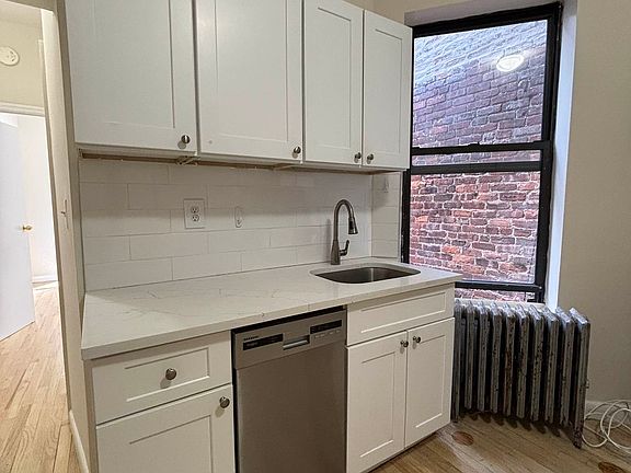 2nd image of 426 E 77th St APT 5B