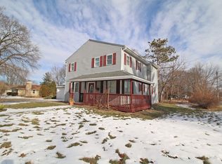 804 N Van Buren St, Batavia, IL