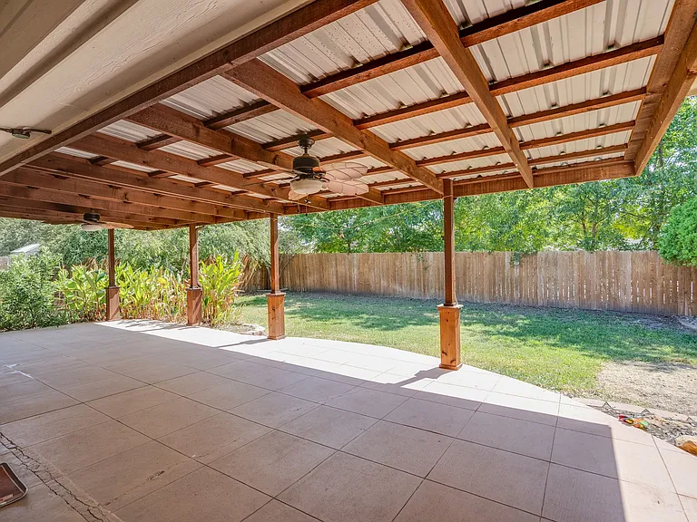 1001 Porter Pl — Photo 26