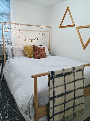 Rented by Compass | media 8