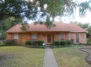 424 Rainier St, Cedar Hill, TX 75104