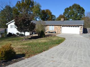 110 Concord Rd, Oak Ridge, TN 37830