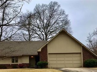 1702 Delhi Dr, Opelika, AL 36801