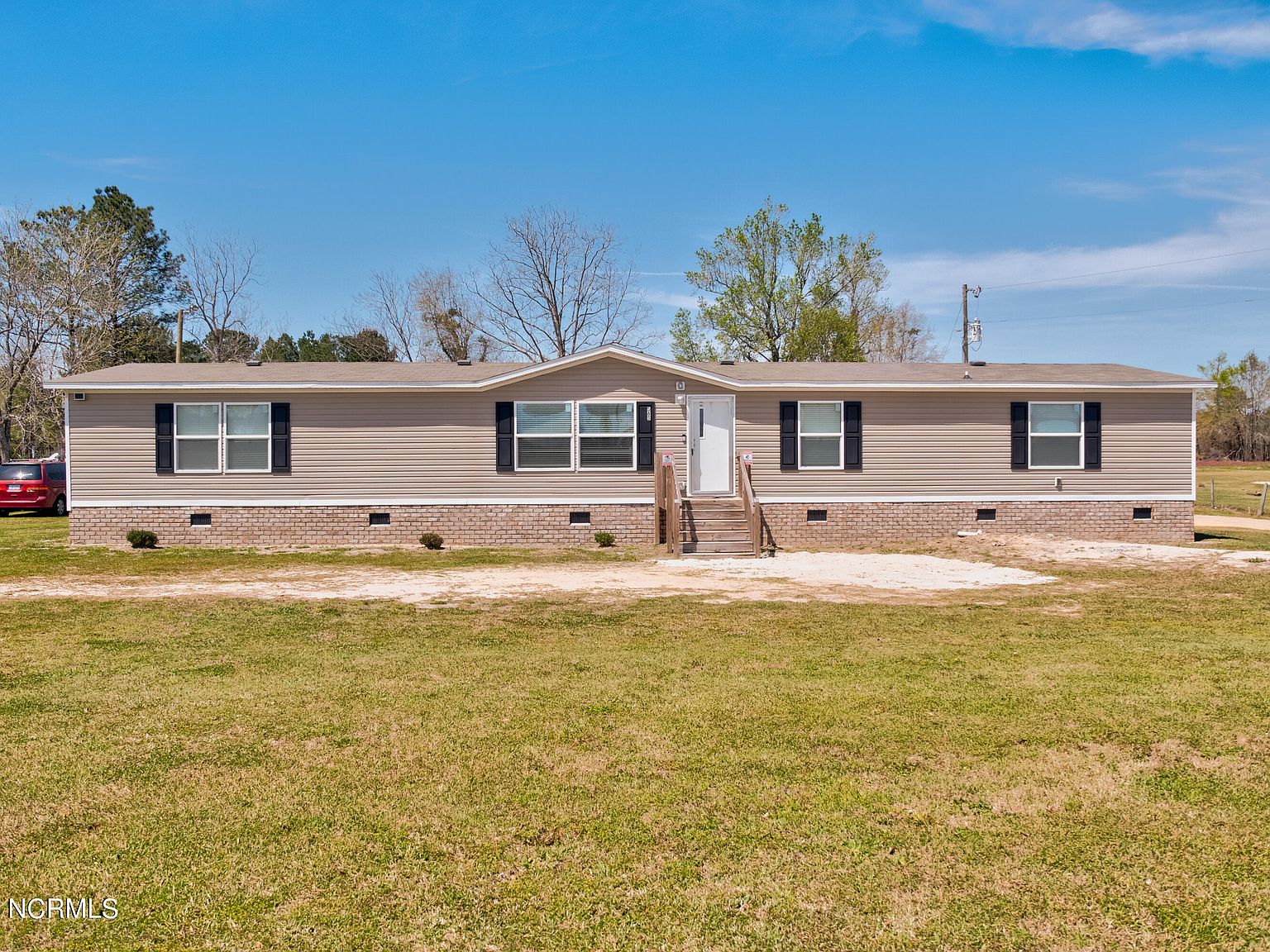 565 Shaw Road, Riegelwood, NC 28456 Zillow