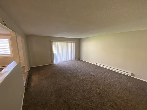 4th image of 214 Messenger St SE APT A