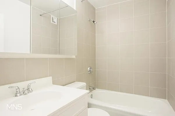 Rented by MNS Marketing | media 11