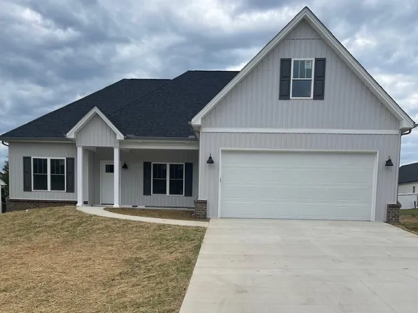 1098 New Market Loop, Forest, VA 24551