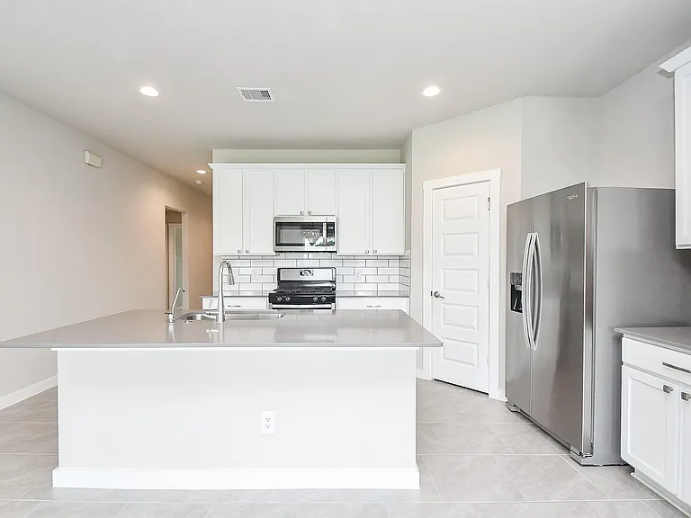 3831 Sparkman Ln — Photo 13