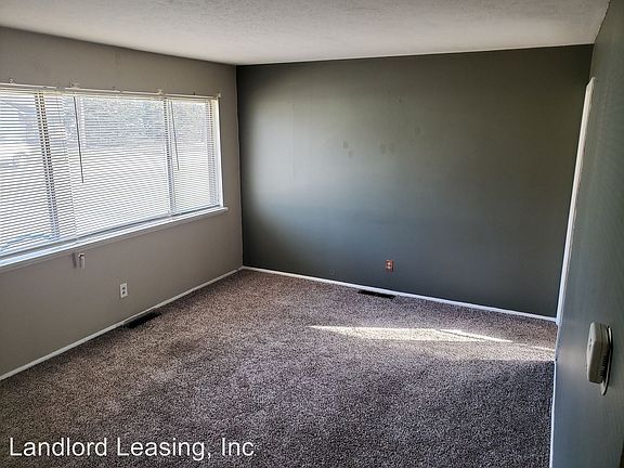 3rd image of 617 Concord Ave