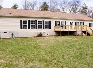 86 Concord Rd, Asheville, NC 28803