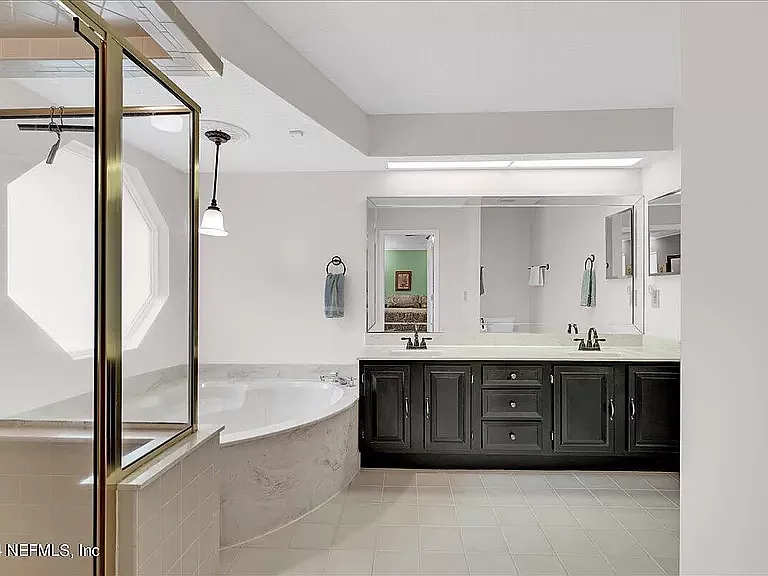 11336 Trotting Horse Ln — Photo 5