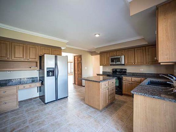 5th image of 1972 Pleasant Hill Ln