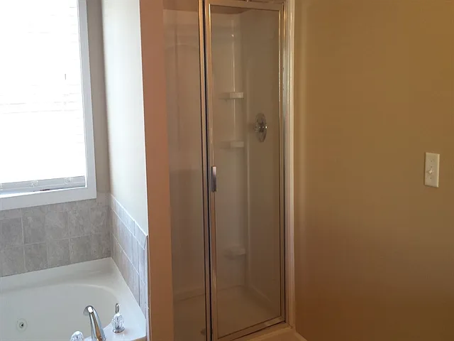 14 Jordan Crest Ct — Photo 10