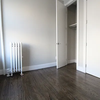 Rented by Nooklyn NYC LLC | media 12