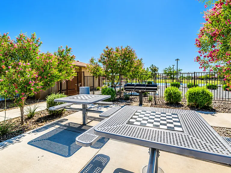 18128 W Soft Wind Dr — Photo 31