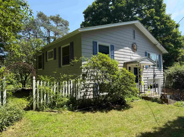 304 Stonybrook Drive, Williston, VT 05495