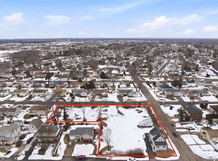 35 Weston Avenue, Deer Park, NY
