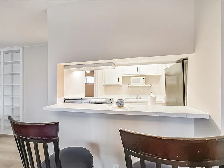 6410 Del Monte Dr #89 — Photo 23