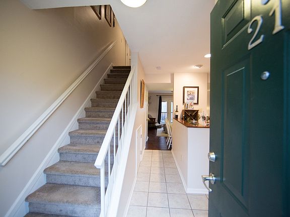 Entrance of unit