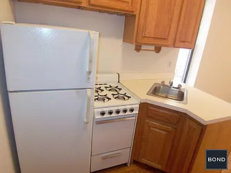 Rented by Bond New York