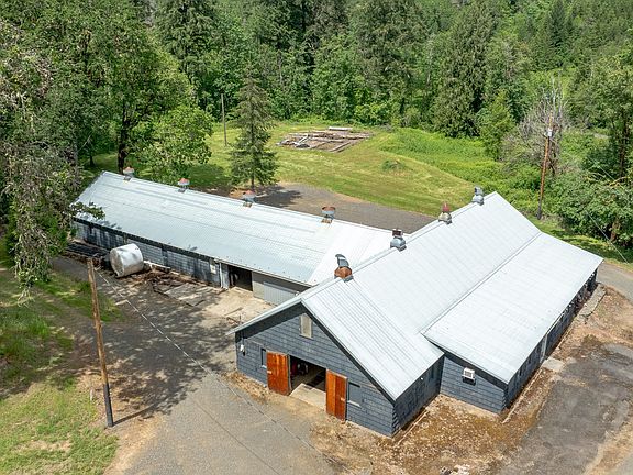 4th image of 25715 NW Dodson Rd