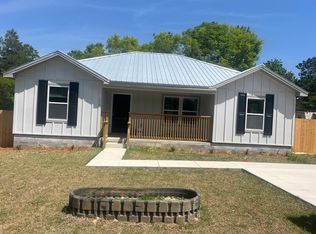 178 W Oleander Ave, Defuniak Springs, FL 32433