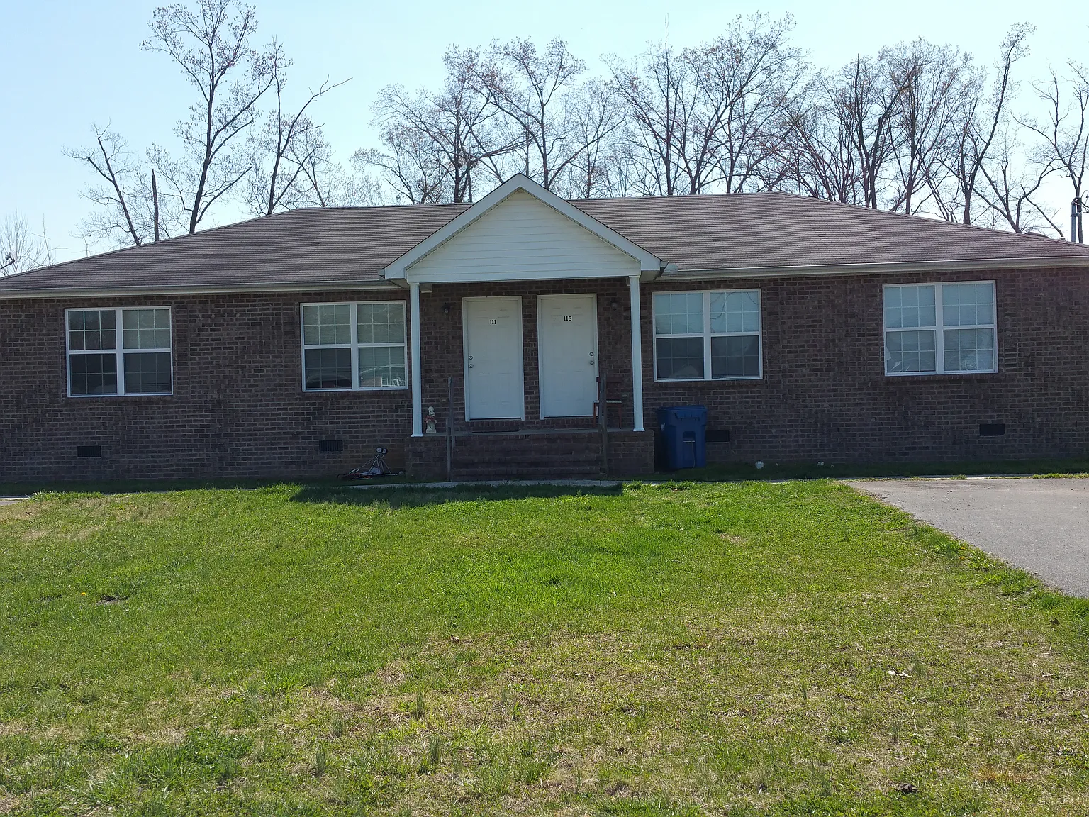 91 Dixie Court — Photo 1