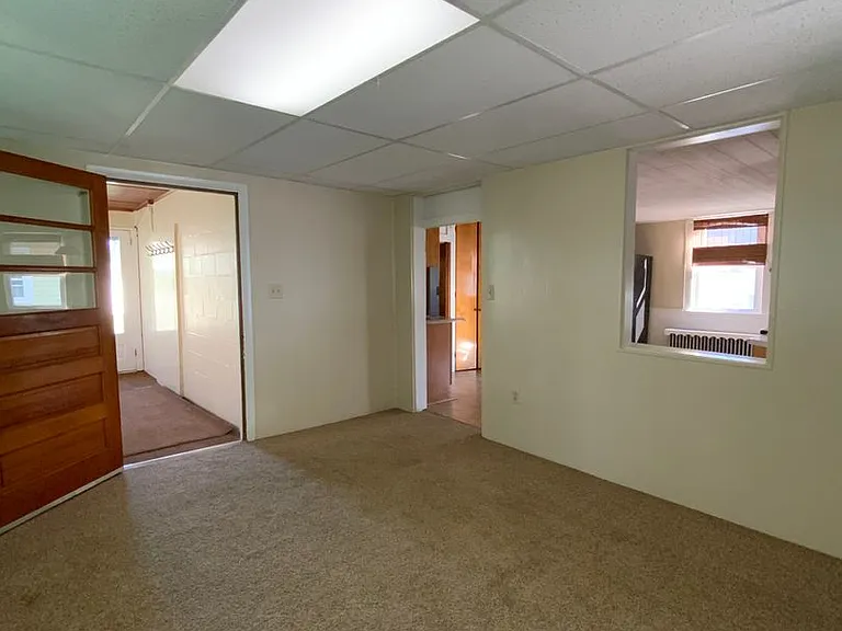 125 S Market Ave — Photo 15