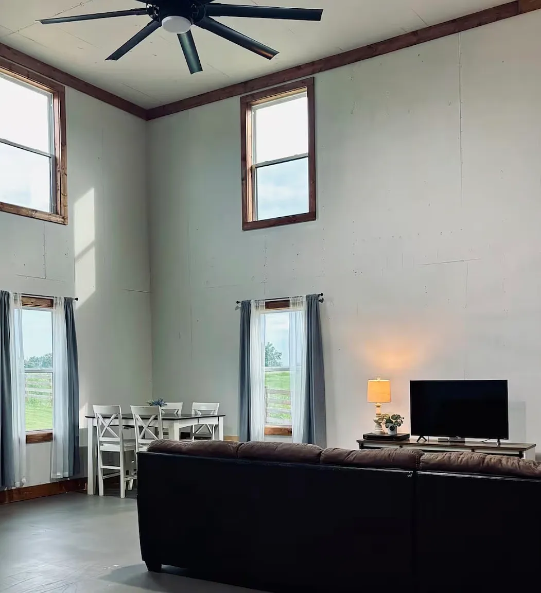 1 bed, 1.5 bath, 1200 sqft, $1,500 — Photo 3