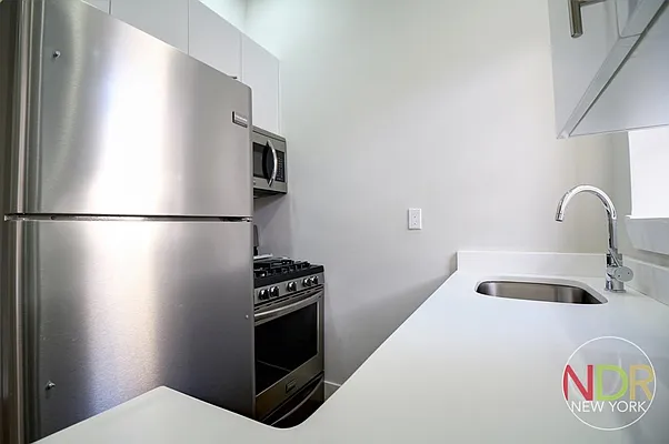 Rented by Next Door Realty NYC | media 25