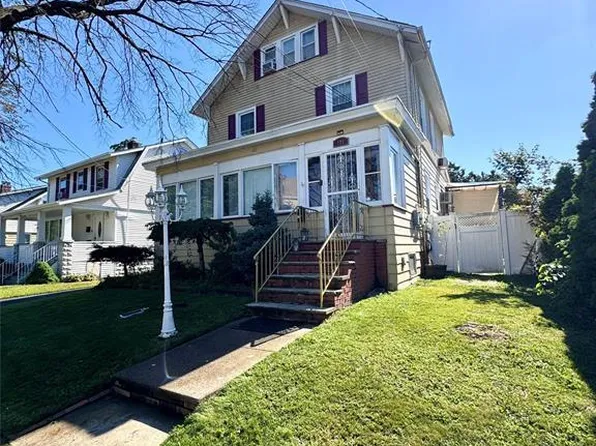 119-121 Burlington Ave, Paterson, NJ 07502