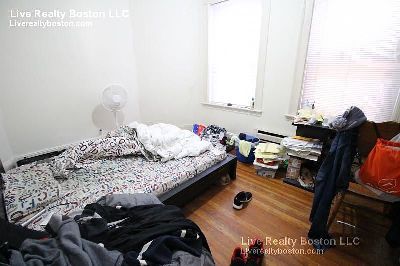 2nd image of 69 Harvard Ave #15R