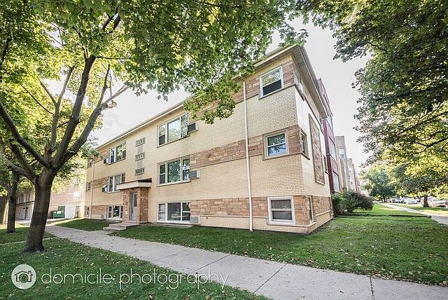 1st image of 5020 N Washtenaw Ave APT Gn