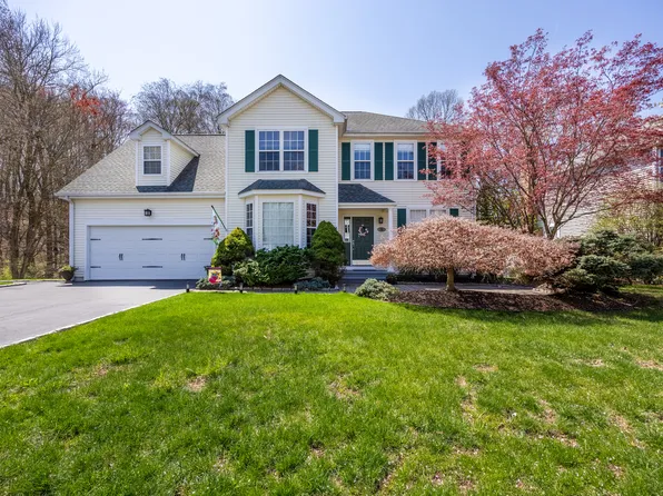 75 Orleton Court, Cheshire, CT 06410