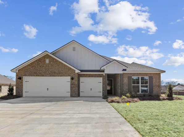 726 Honeysuckle Loop, Canton, MS 39046