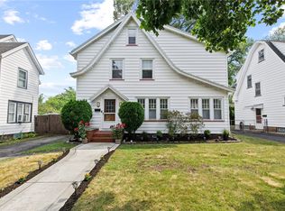 207 Brett Rd, Rochester, NY 14609