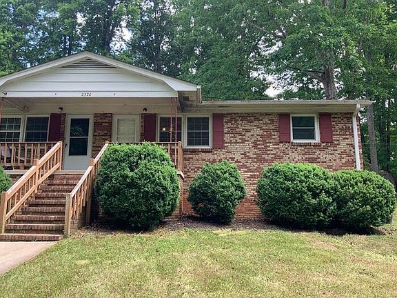 2nd image of 2320 Woodbridge Dr #B