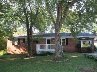 393 Stapp Dr, Ringgold, GA 30736